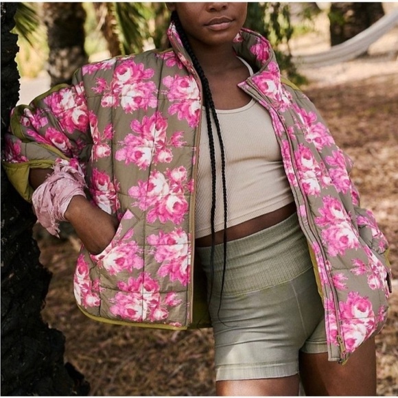 FREE PEOPLE Pippa Floral Packable Puffer Jacket Dusty Military Combo Size M - Picture 1 of 11